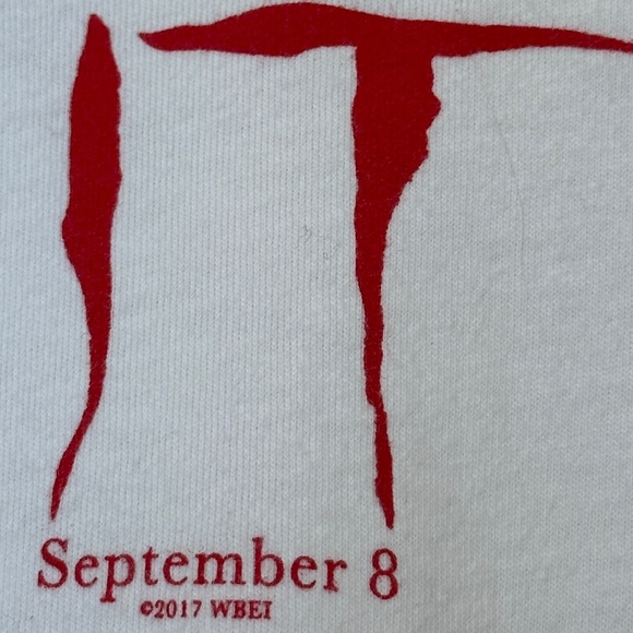 IT Movie 2017 Promo Premiere RARE Pennywise Red Balloon Logo Horror Unisex Tee - Picture 6 of 9